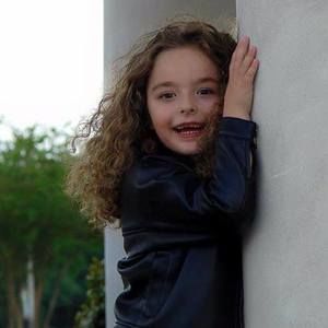 Meet your Posher, Michele